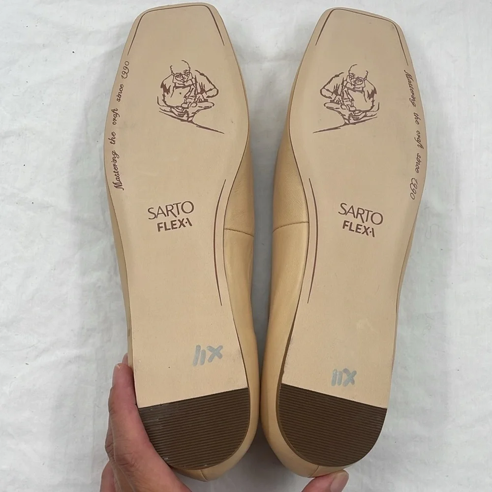 SARTO By Franco Sarto Neutral Beige Pointed-Toe Leather Flat